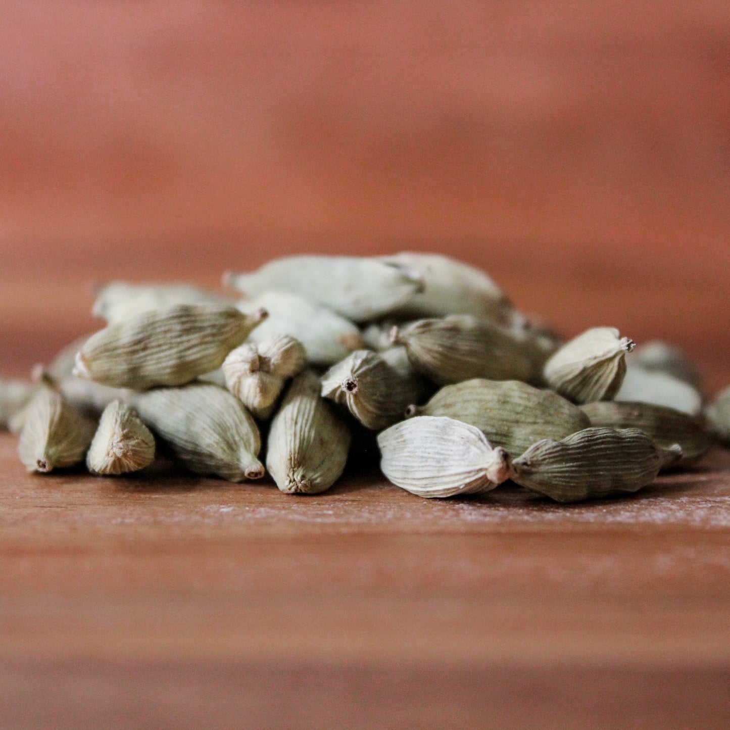 green cardamom [whole]