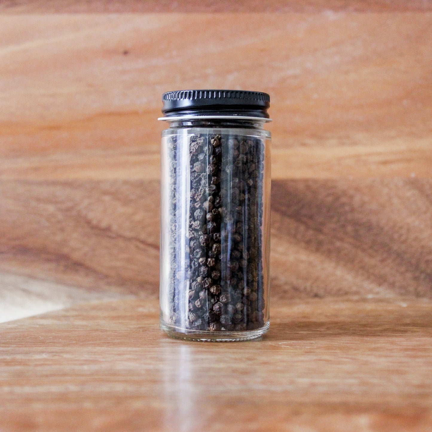 black peppercorns [whole]